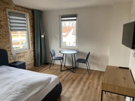 Moderne, Zentral Gelegene Unterkunft in Klosterreichenbach / Baiersbronn Отели в г. Байрсброн