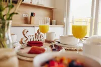 Schorfheide vacation home with whirlpool & eco-friendly energy included!