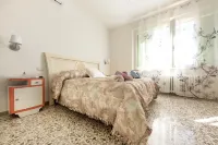 Romantic Holiday in Tuscany