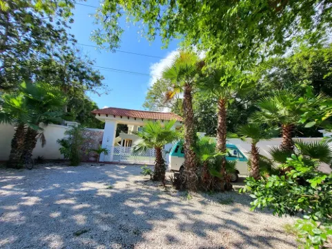 Quinta Eva Sofia-Tucan apartment,in front BARCELO MAYA HOTEL & all the cenotes