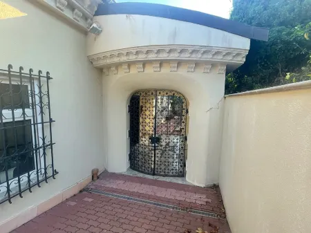 VILLA 5CBRES SPLENDID SEA VIEW WITH SWIMMING POOL MANDELIEU Отели рядом с достопримечательностью «Chateau de la Napoule / Musee Henry-Clews»