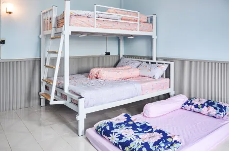 Local home for rent at Donsak Thailand Отели в г. Донсак