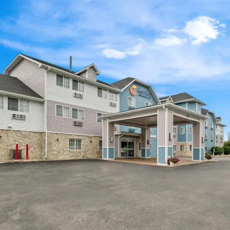 Comfort Inn & Suites Bellevue - Omaha Offutt AFB