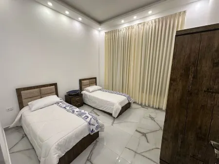 Luxury villa with pool and amazing mountain view by Sama Petra