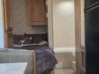 Cozy RV in the Middle of Forks 3 blocks from main Street