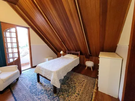 Conforto e Aconchego em Campos do Jordão com Vista Panorâmica