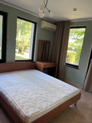 Newly renovated 2-bedroom, 2-bathroom ground-floor apartment in Sveti Vlas.