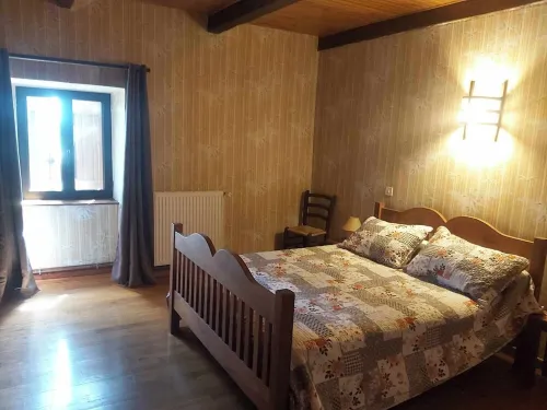 JEAN-ANTOINE, gîte on the Causse Méjean Hotel a Fraissinet-de-Fourques