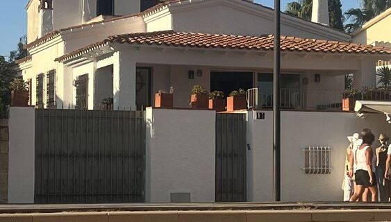 Chalet con vistas Ξενοδοχεία στην πόλη Roses