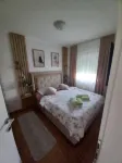 Charming 1-bedroom apartment in brilliant Doboj with WiFi, AC Hotel di 