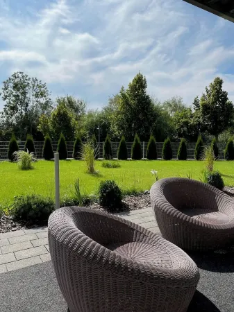 Brisare - Stylish 125 m² vacation apartment with garden for people & dogs