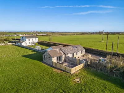 Warm welcome & exceptional surroundings awaits...Relax, Revive, and Explore. Hôtels à : 