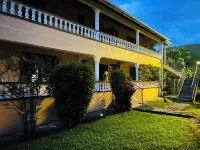 3-bedroom apartment in lovely Portsmouth with WiFi Hotels in 