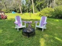 Lake Champlain 2-bedroom cottage with kayaks and bikes in beautiful Alburgh.