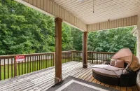 New! Lux Mansion, 5 BR 4 BA, Heated Pool, Sleeps 12+