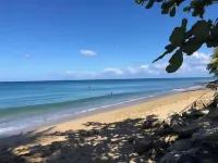 Adorable Beach House, Concha Azul in Sea Beach!