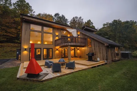 The House In Highland-Secluded Retreat