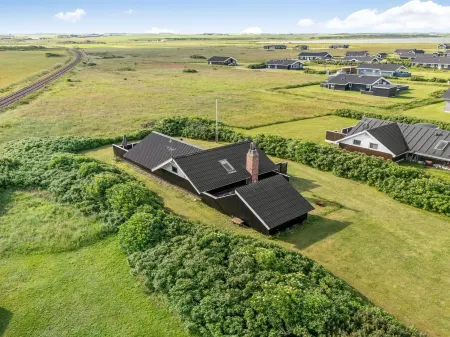 "Angelie" - 400m from the sea