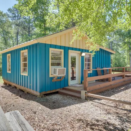 Quiet Hemphill Cabin Retreat Near Toledo Bend Lake