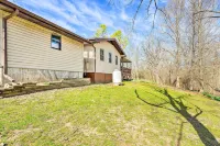 Missouri Retreat ~ 7 Mi to Silver Dollar City - parking
