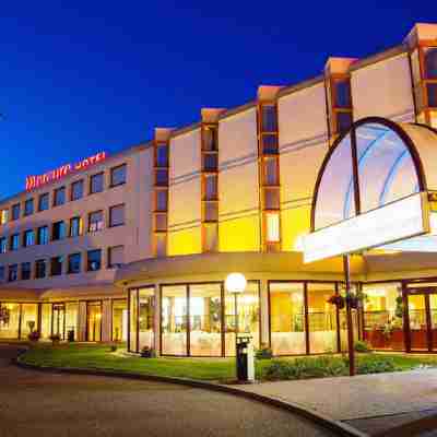 Mercure Lyon Est Villefontaine Hotel Exterior