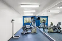 Microtel Inn & Suites by Wyndham Searcy - Gym