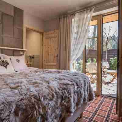 Stella Doro Rooms