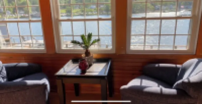 Cozy Cottage 2 Bedroom With Amazing View <br> Hotels in Alton