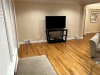 Beautifully Renovated, Luxury Home in Beachwood OH Hotels in Beachwood