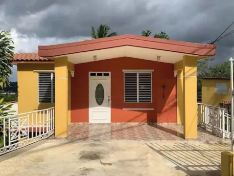 Private Country house 5 miles from beach