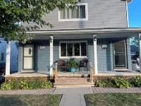Adorable 2 Bdrm Vacation Rental Located On Canal Hotels in Algonac