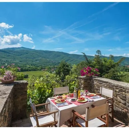 Villa Rinaldo Comfortable holiday residence