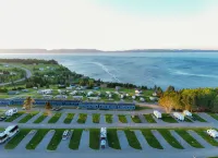 Hébergement Fort Prével Hotels in Perce