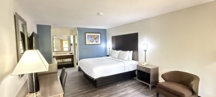 Baymont by Wyndham Tallahassee Hotels in Leon County