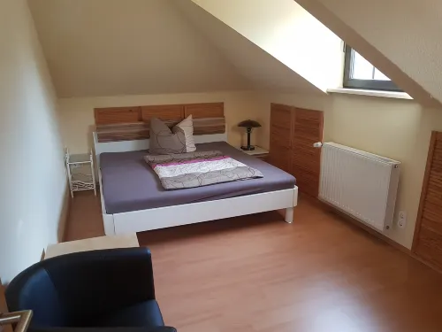 Gruppenunterkunft Mit Pool in Ballenstedt - Villas