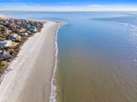 Gorgeous Villa with Stunning Marsh & Nature Views/Pet Friendly