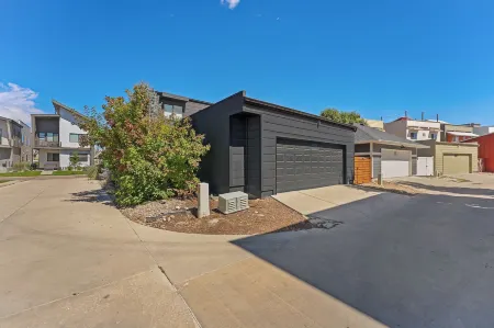 Coopers North in Old Town - Hot Tub & Pool Table!