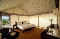 Desert Springs Resorts