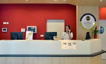 B&B HOTEL Prague-City