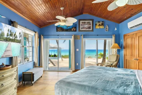 Beach House and Cottage with 2 Full Kitchens, Sleeps 16.