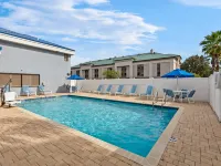 萊克蘭戴斯套房酒店 波克縣酒店