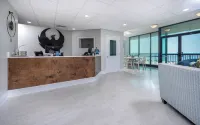 Phoenix All Suites West Hotel
