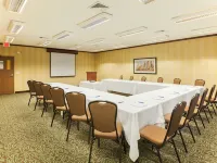 Holiday Inn Express & Suites SIOUX FALLS AT EMPIRE MALL by IHG Hotels in Sioux Falls