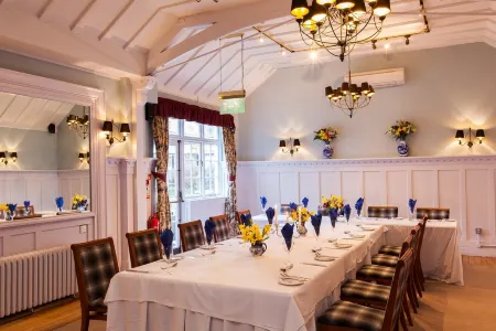 The Fox & Goose Hotel Отели рядом с достопримечательностью «Илинг»