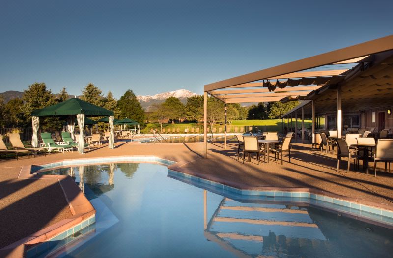 Garden of the Gods Resort & Club photo 2