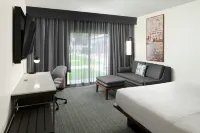 Courtyard Williamsburg Busch Gardens Area