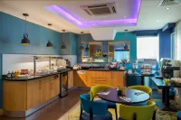 Holiday Inn BIRMINGHAM NORTH - CANNOCK by IHG - breakfast