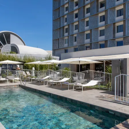 AC Hotel Marseille Prado Velodrome Отели рядом с достопримечательностью «Пляжи Прадо»
