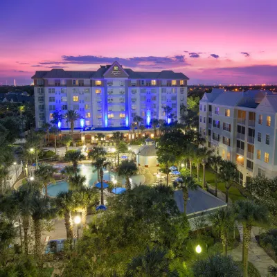 Holiday Inn Express & Suites S LAKE BUENA VISTA by IHG Hotels near Capone's Dinner and Show
