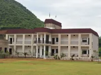 Orchard Retreat Resorts